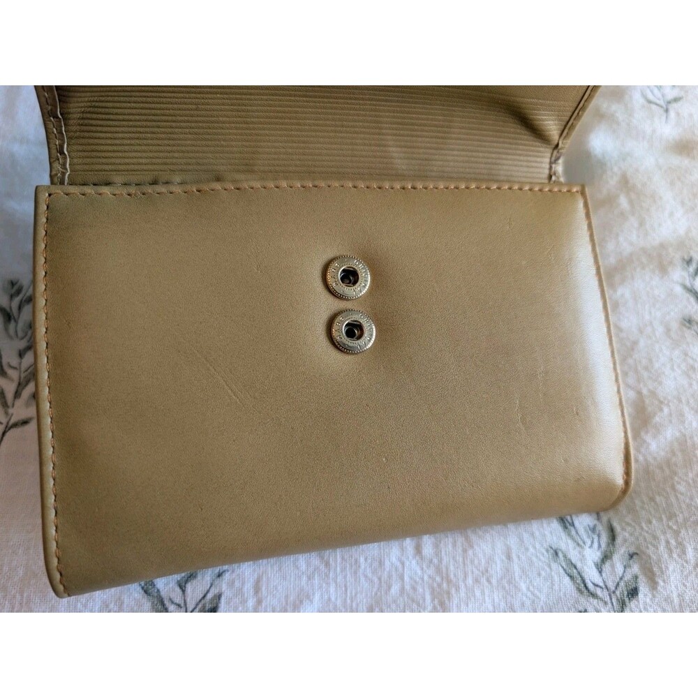 Designer Mario Hernandez Tan Brown Leather Butterfly Trifold Wallet - Picture 3 of 10